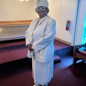 Meet your Posher, Bernice